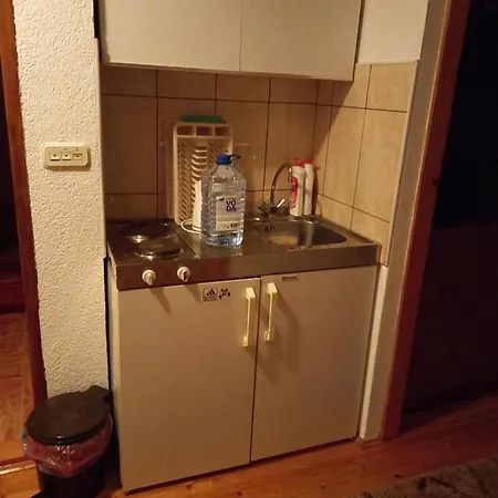 Apartment Suzana Kupres (Canton 10)